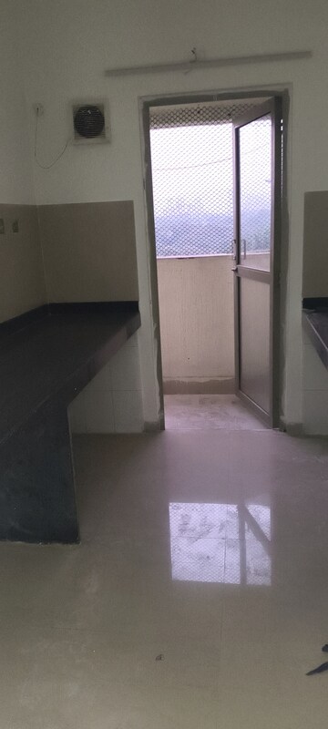 Room in 1 BHK Apartment at Lodha Casa Rio, Dombivli East – for Rent