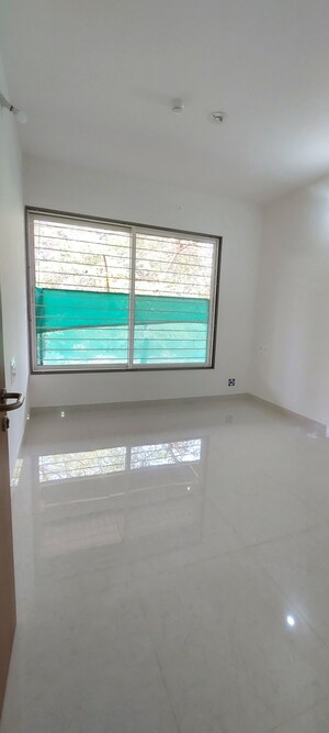 Furnished Amenities in 2.5 BHK Apartment at Nanded City Sur, Nanded – for Rent