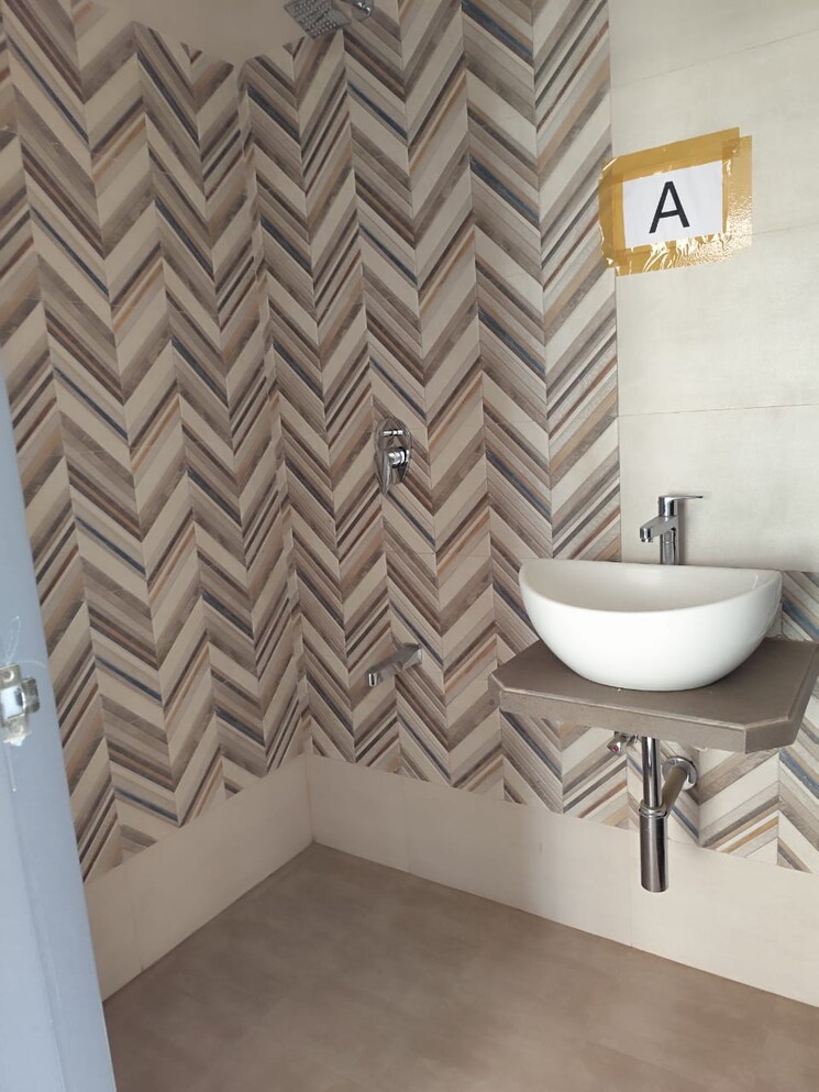 Bathroom, rustomjee-meridian 1 Bedroom 666 Sq.Ft. Apartment In Kandivali West Mumbai 9324533