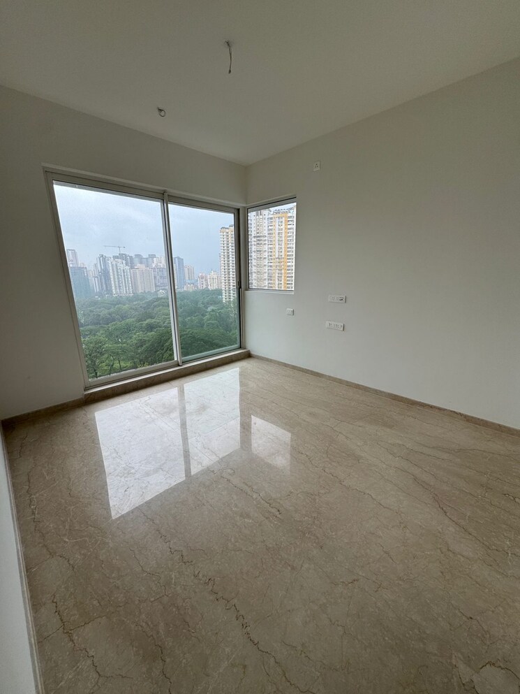 Room, courtyard-by-narang-realty-and-the-wadhwa-group 2 Bedroom 830 Sq.Ft. Apartment In Pokhran Road No Two Thane 9324579