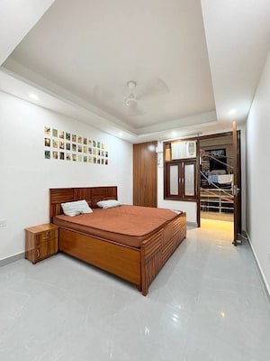 Living Room in 2 BHK Builder Floor at Saket – for Rent