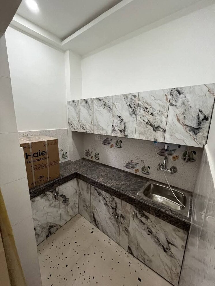 Kitchen, saket 2 Bedroom 900 Sq.Ft. Builder Floor In Saket Delhi 9324647