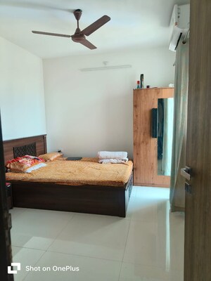 Master Bedroom in 2 BHK Apartment at Ghansoli – for Rent
