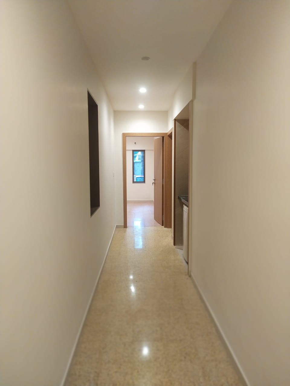 4 BHK 2450 Sq.Ft. Apartment in Bombay Realty One ICC