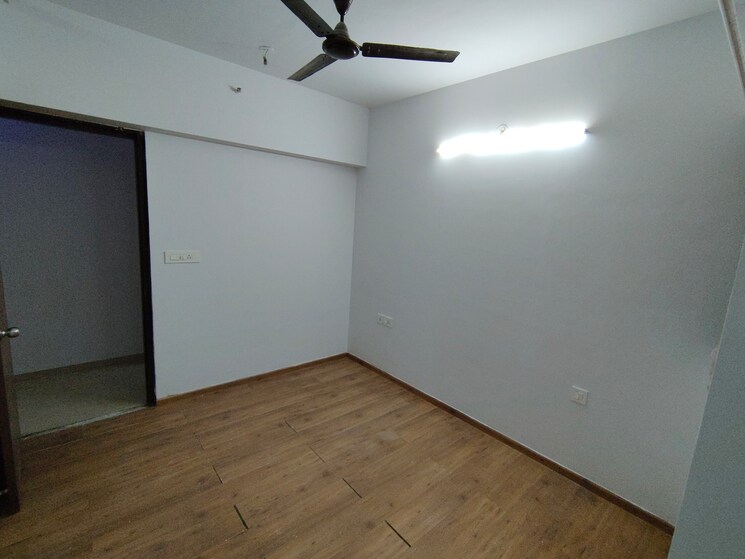 Room, lodha-palava-city-lakeshore-greens 1 Bedroom 510 Sq.Ft. Apartment In Dombivli East Thane 9324733