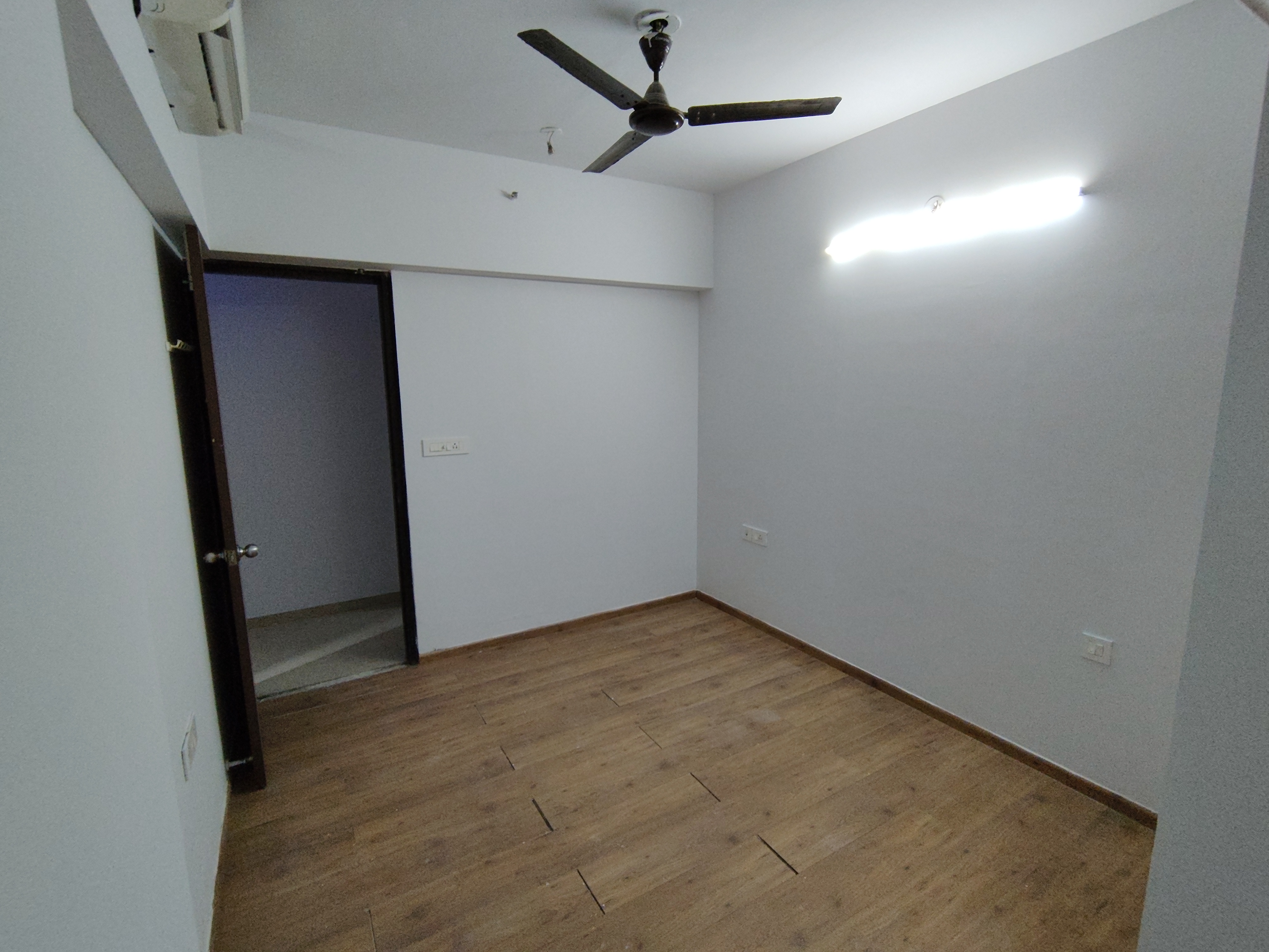 1 BHK + Extra Room Apartment For Rent in Lodha Palava Downtown Dombivli East