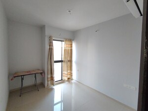 Room in 1 BHK Apartment at Runwal Gardens Phase 2, Dombivli East – for Rent