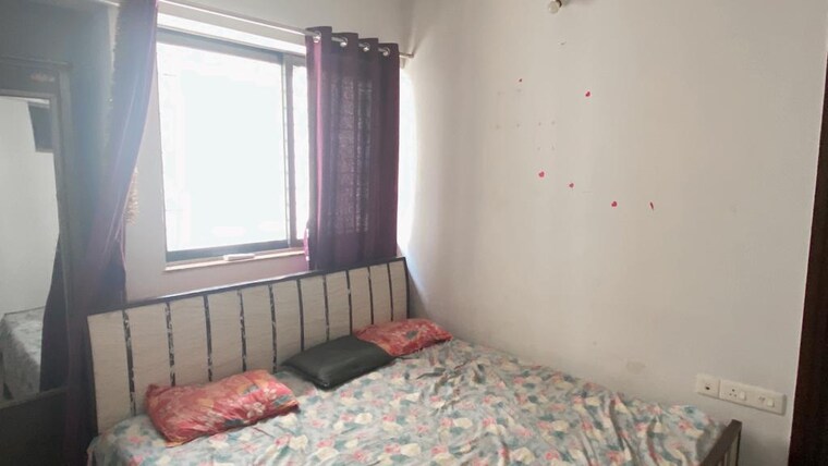 Bedroom, lodha-palava-city-lakeshore-greens 1.5 Bedroom 638 Sq.Ft. Apartment In Dombivli East Thane 9324749