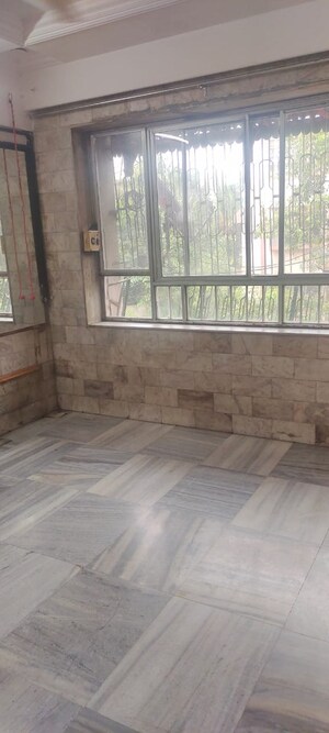 Bathroom in 1 BHK Apartment at Chembur – for Rent