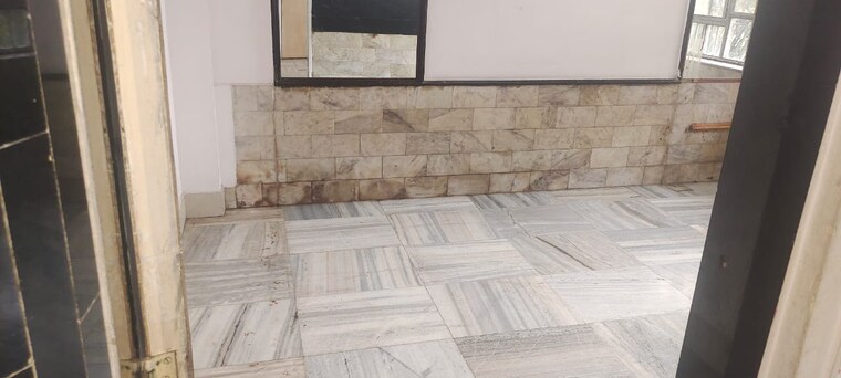 Bathroom, chembur 1 Bedroom 500 Sq.Ft. Apartment In Chembur Mumbai 9324780