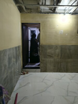 Bedroom in 1 BHK Villa at Kurla West – for Rent