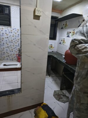 Master Bedroom in 1 BHK Villa at Kurla West – for Rent