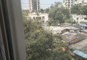 2 BHK Apartment – Exterior View View at Kurla East - for Rent