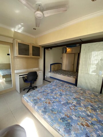 Bedroom in 3 BHK Apartment at Shiv Parvati Apartments Andheri, Andheri West – for Sale