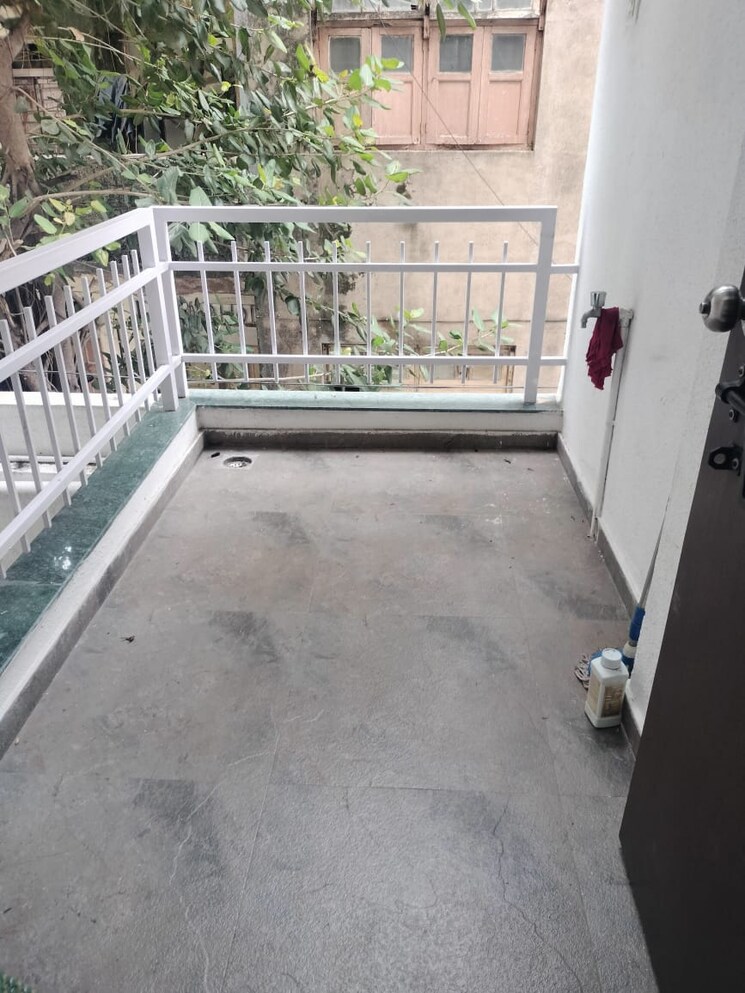 Balcony, pasaydan-chs-shaniwar-peth 2 Bedroom 1100 Sq.Ft. Apartment In Shaniwar Peth Pune 9324814