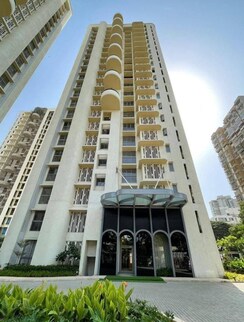 2 BHK + Pooja Room Apartment For Sale in Lodha Bel Air