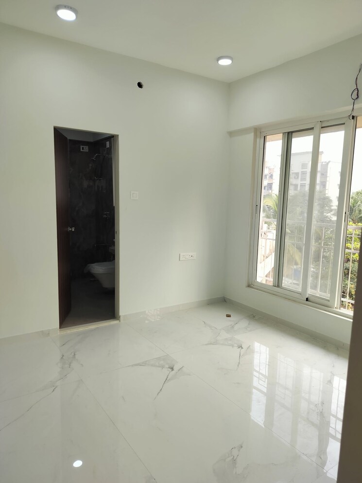 Room, chaitanya-anand-lunkhod-chsl 2 Bedroom 576 Sq.Ft. Apartment In Andheri West Mumbai 9324899
