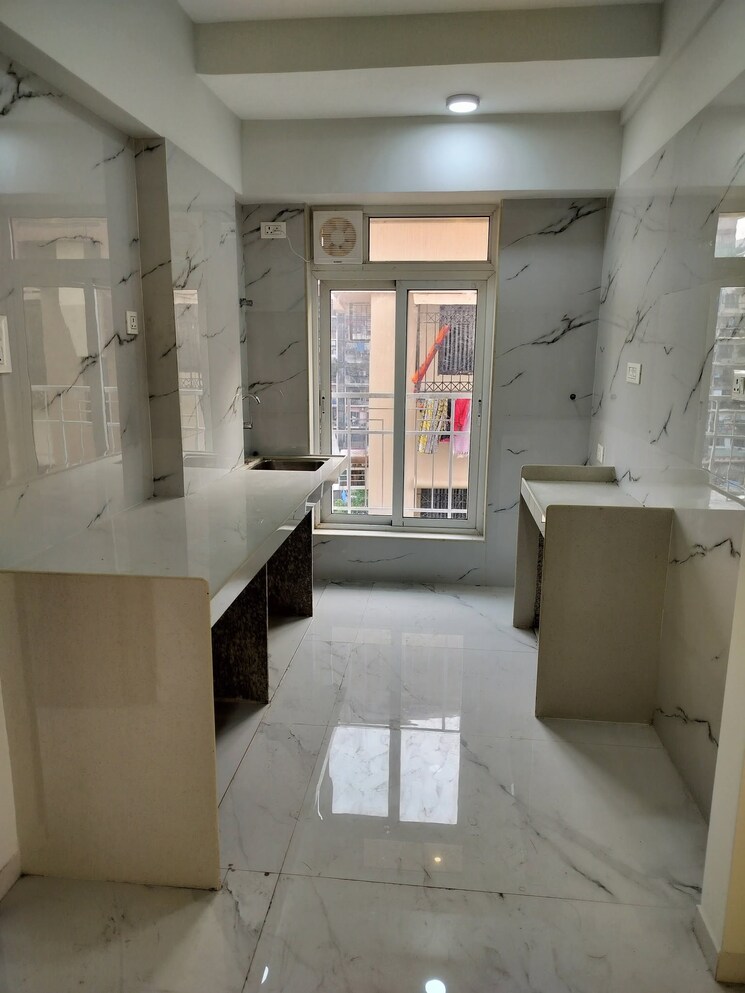 Bathroom, chaitanya-anand-lunkhod-chsl 2 Bedroom 576 Sq.Ft. Apartment In Andheri West Mumbai 9324899
