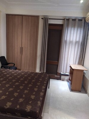 Master Bedroom in 3 BHK Builder Floor at Greater Kailash I – for Rent