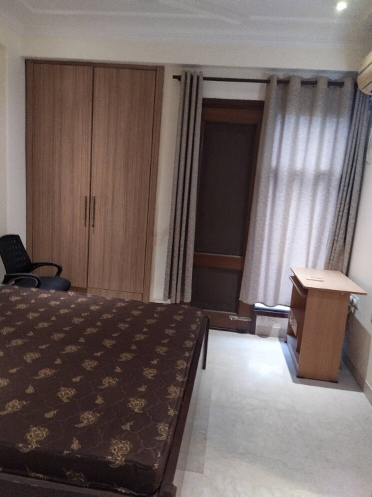 Master Bedroom, greater kailash i 3 Bedroom 2700 Sq.Ft. Builder Floor In Greater Kailash I Delhi 9324909