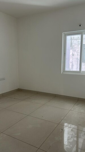 Room in 2.5 BHK Apartment at Aparna Zenon, Puppalaguda – for Sale