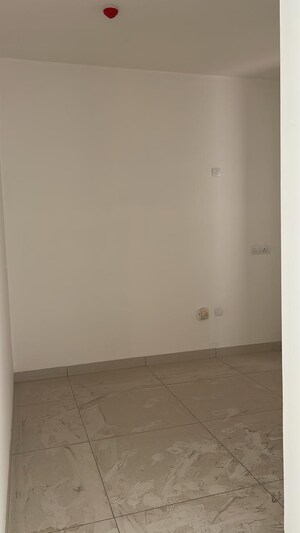 Room in 2.5 BHK Apartment at Aparna Zenon, Puppalaguda – for Sale