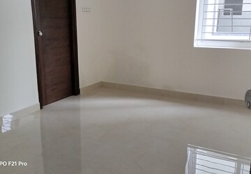 Room in 2 BHK Apartment at RR Sumit Arcade, Erragadda – for Sale