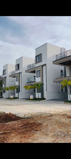 4 BHK Villa – Exterior View View at Gundlapochampalli - for Sale