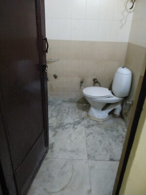Bathroom in 2 BHK Builder Floor at Lajpat Nagar 4 – for Rent