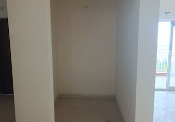 Room in 3 BHK Apartment at My Home Sayuk, Tellapur – for Sale