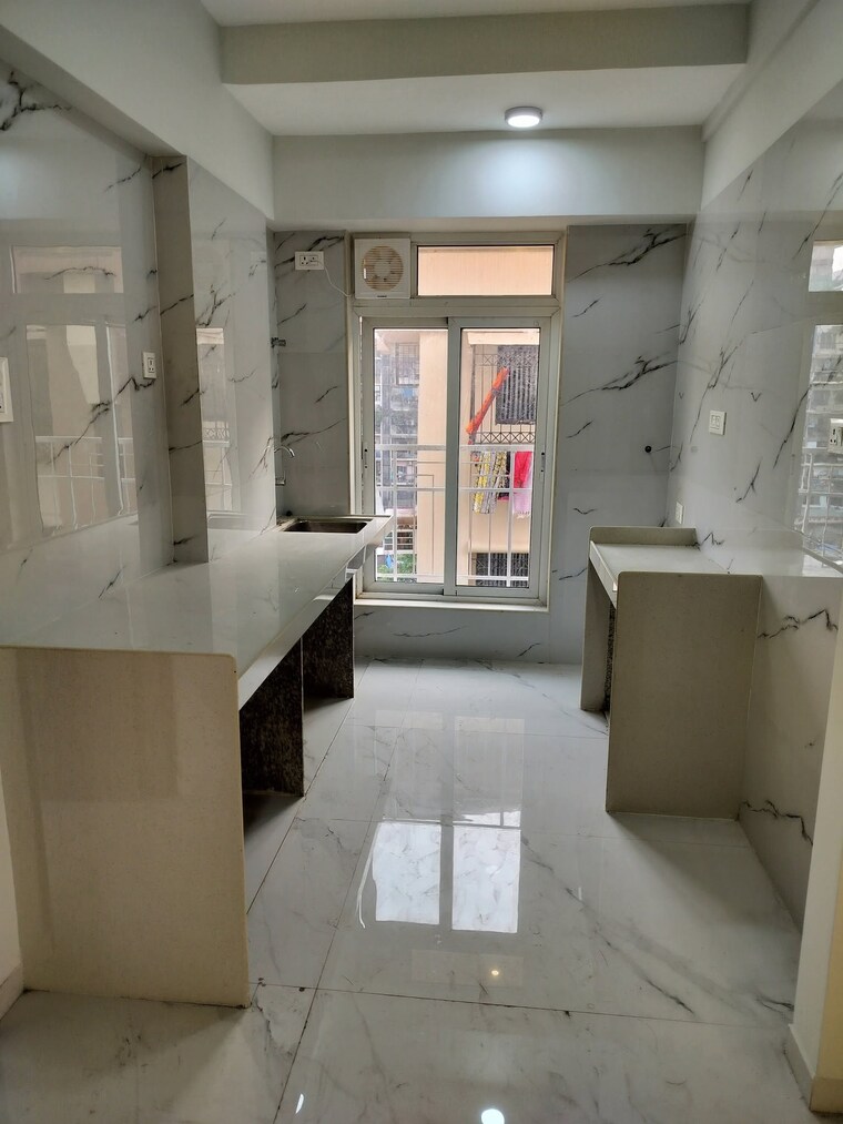 Bathroom, sunteck-city-avenue-4 2 Bedroom 644 Sq.Ft. Apartment In Goregaon West Mumbai 9325029