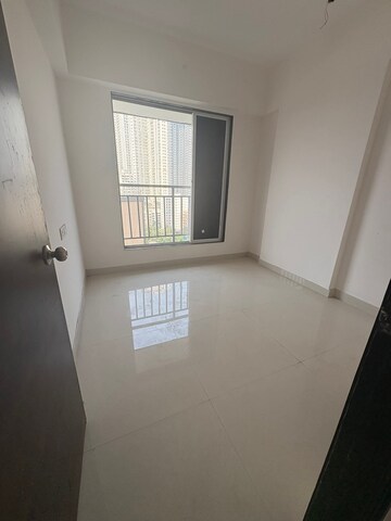 Room in 1 BHK Apartment at Aashna Samadhan, Goregaon West – for Rent