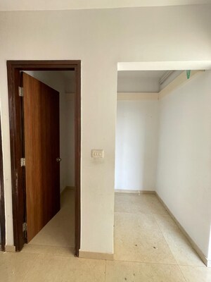 Room in 2 BHK Apartment at Lodha Palava City Lakeshore Greens, Dombivli East – for Rent