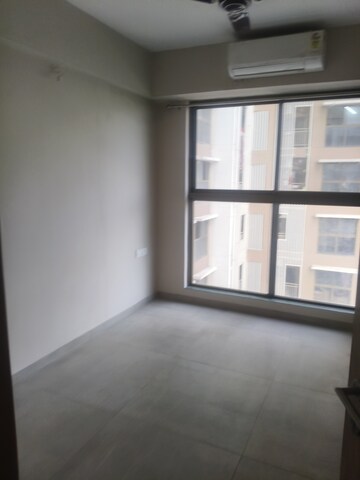 Room in 1 BHK Apartment at Dedhia Golden Park II, Kalyan West – for Rent
