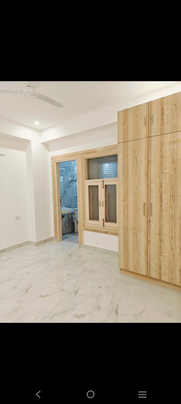 Room in 2 BHK Builder Floor at Saket – for Rent