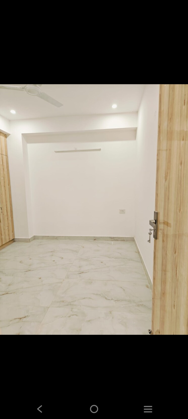 Room, saket 2 Bedroom 950 Sq.Ft. Builder Floor In Saket Delhi 9325103