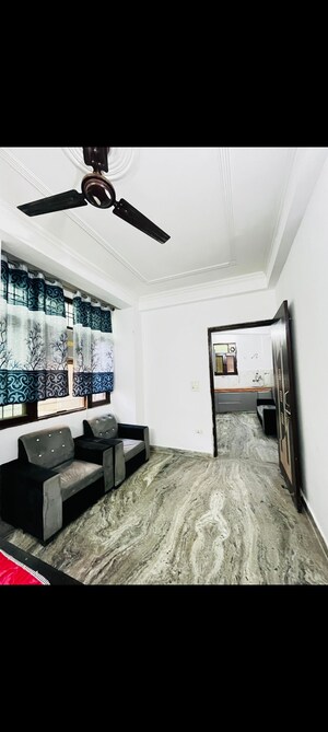 1 BHK Builder Floor For Rent in Saket