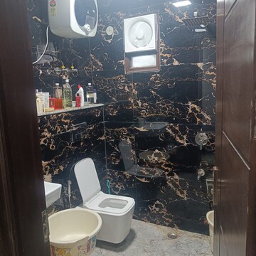Bathroom in 2 BHK Builder Floor at Saket – for Rent