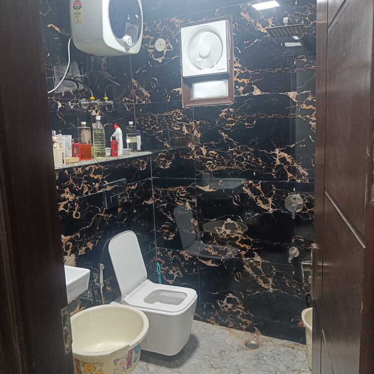 Bathroom, saket 2 Bedroom 800 Sq.Ft. Builder Floor In Saket Delhi 9325135