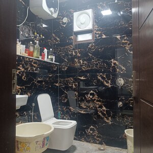 Team Area in 2 BHK Builder Floor at Saket – for Rent