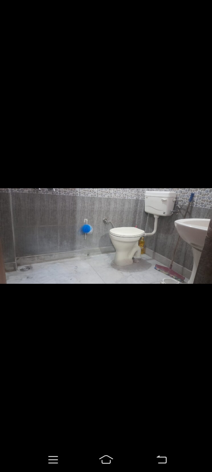 Bathroom, ansal-avantika 3 Bedroom 1450 Sq.Ft. Builder Floor In Shastri Nagar Ghaziabad 9325139