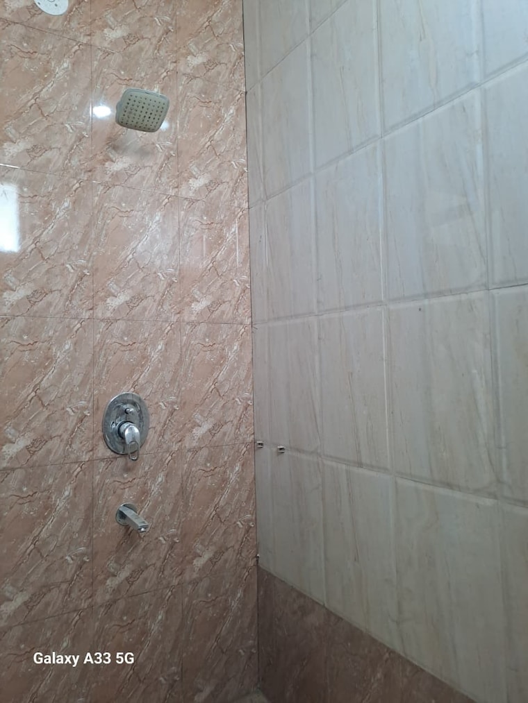 Bathroom, sector 23 4 Bedroom 500 Sq.Yd. Builder Floor In Sector 23 Gurgaon 9325148