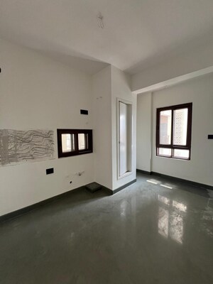 Room in 3 BHK Apartment at Kanakapura Road – for Sale