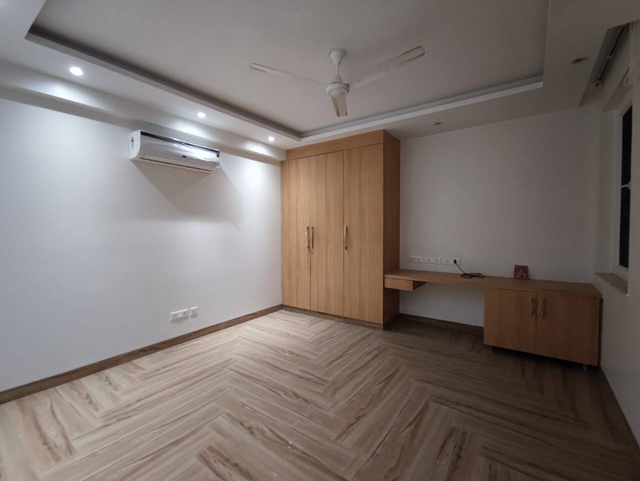 Office Space For Rent in Shivalik Colony