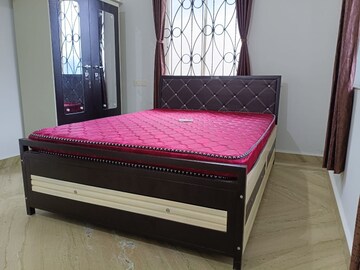 1 BHK Builder Floor For Rent in Moira