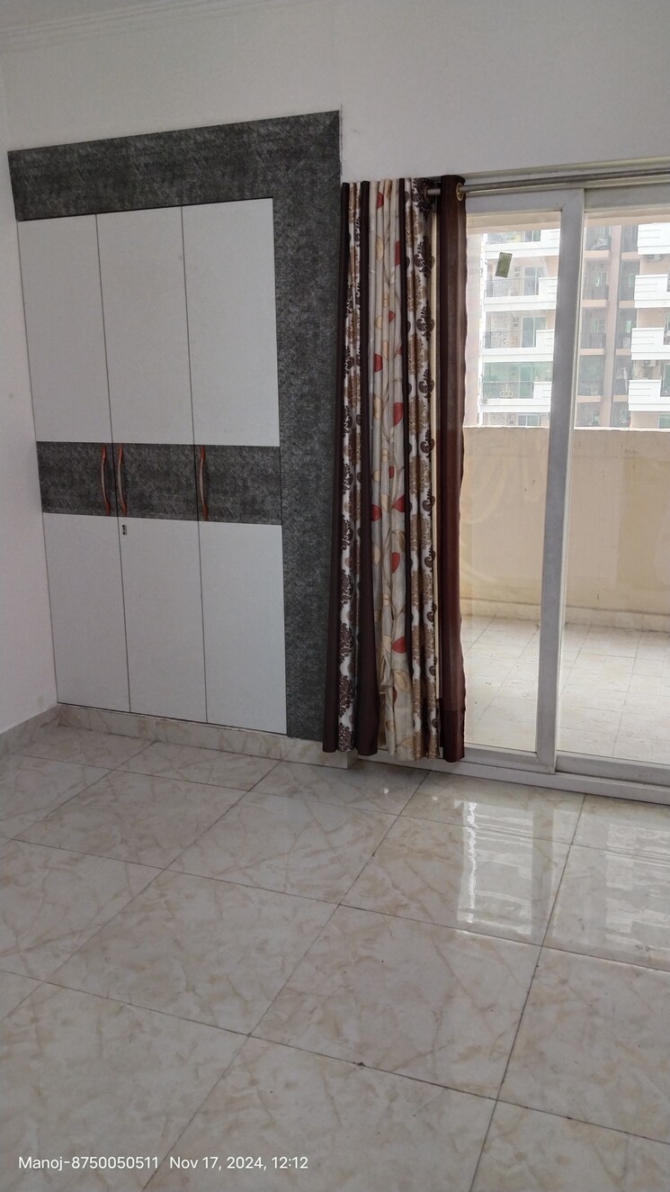 Room, gaurs-siddhartham 3 Bedroom 1185 Sq.Ft. Apartment In Siddharth Vihar Ghaziabad 9325169