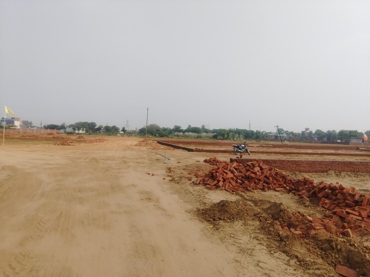 undefined, sujanpur  109 Sq.Yd. Plot In Sujanpur Aligarh 9325177