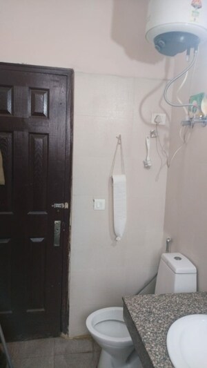 Bathroom in 3 BHK Villa at Paramount Golfforeste Villas, Zeta I Greater Noida – for Rent