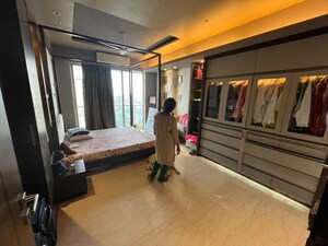 Bedroom in 4 BHK Apartment at Supreme Signature Chembur, Chembur – for Rent