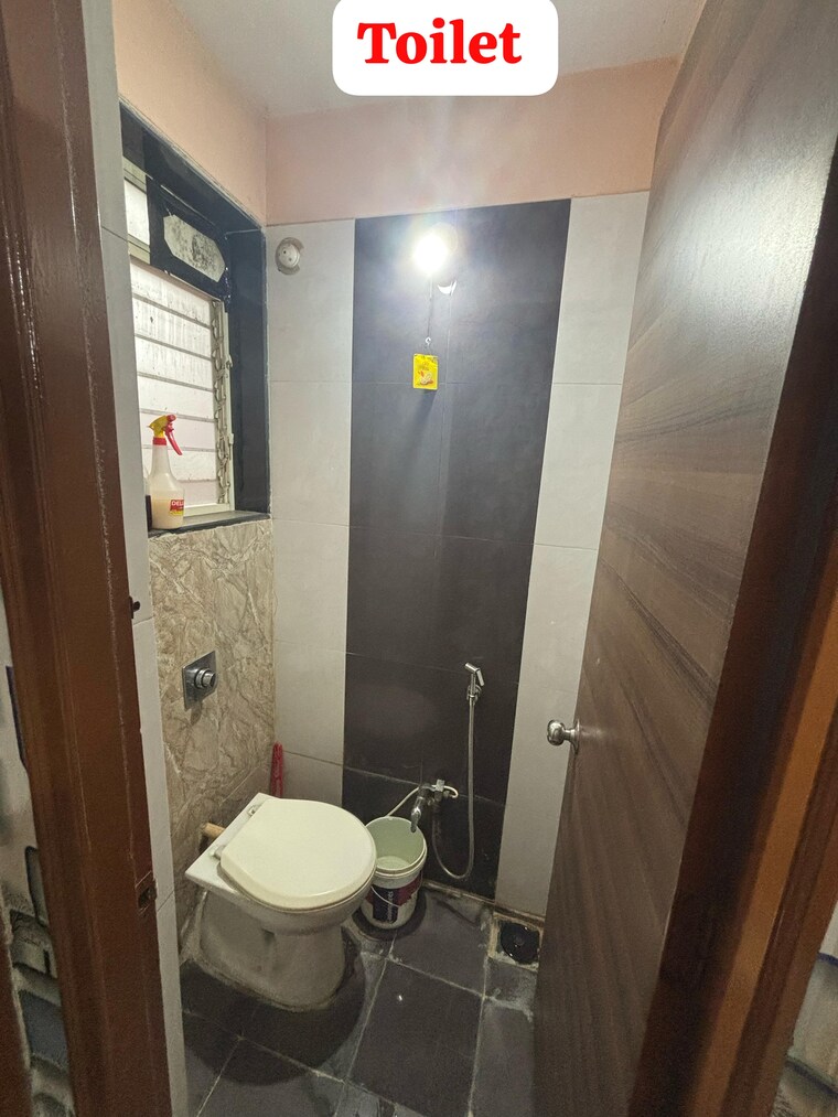 Bathroom, aristo-hari-niwas 1.5 Bedroom 850 Sq.Ft. Apartment In Taloja Navi Mumbai 9325257